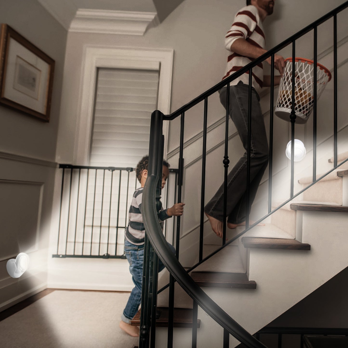 Wireless Rotatable LED Spotlight – 360° Adjustable Night Lamp